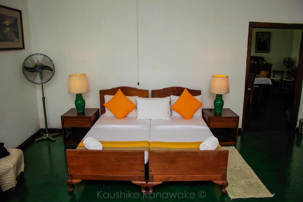 Hatale Tea Estate Bungalow Madulkele Kamer foto