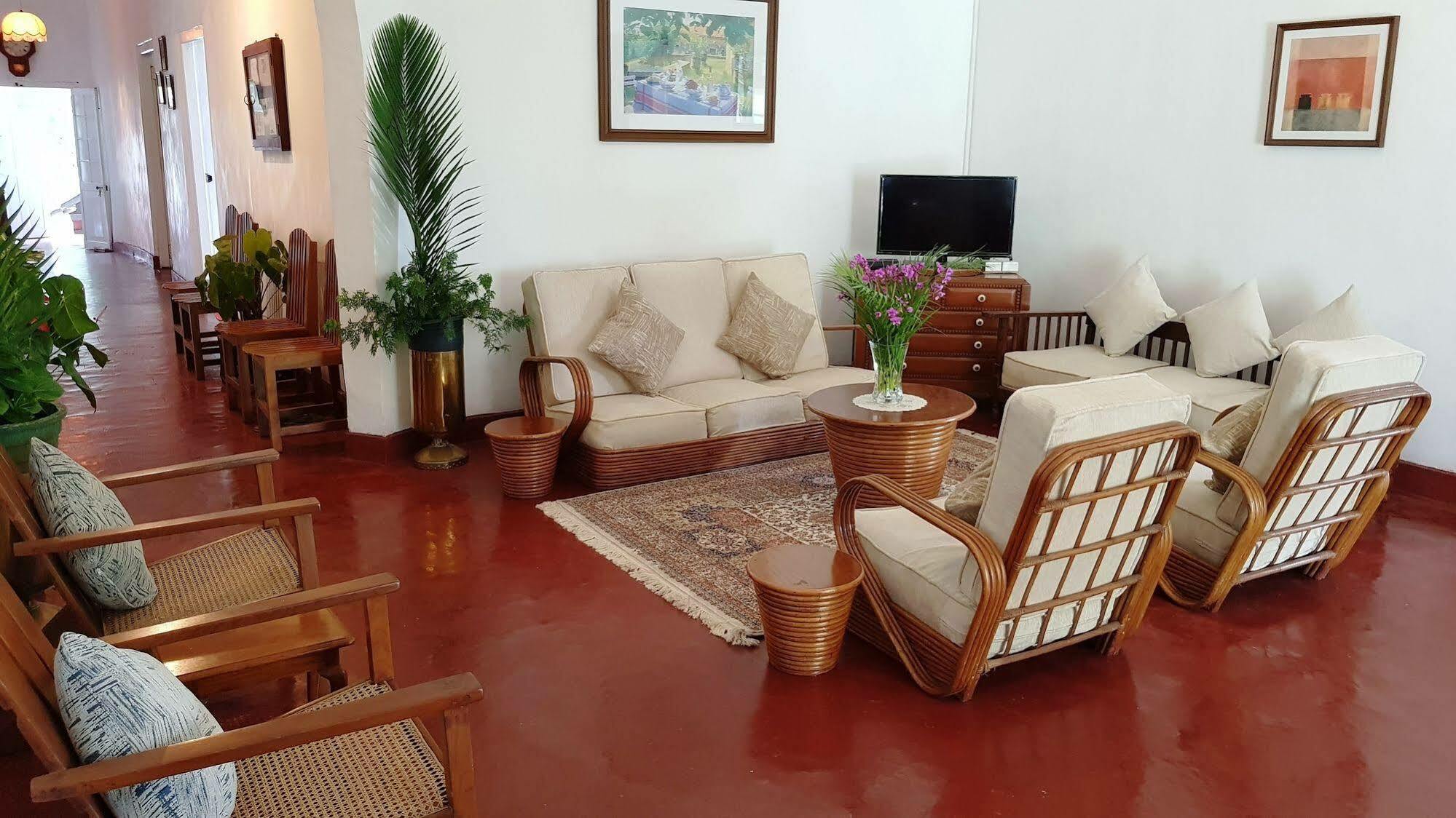 Hatale Tea Estate Bungalow Madulkele Buitenkant foto